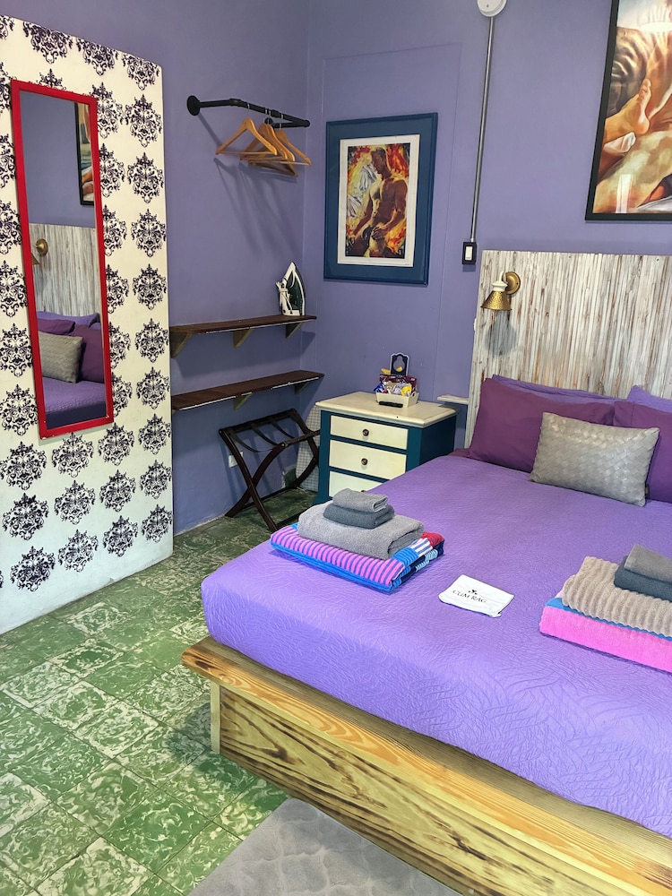 Economy Room photo 2