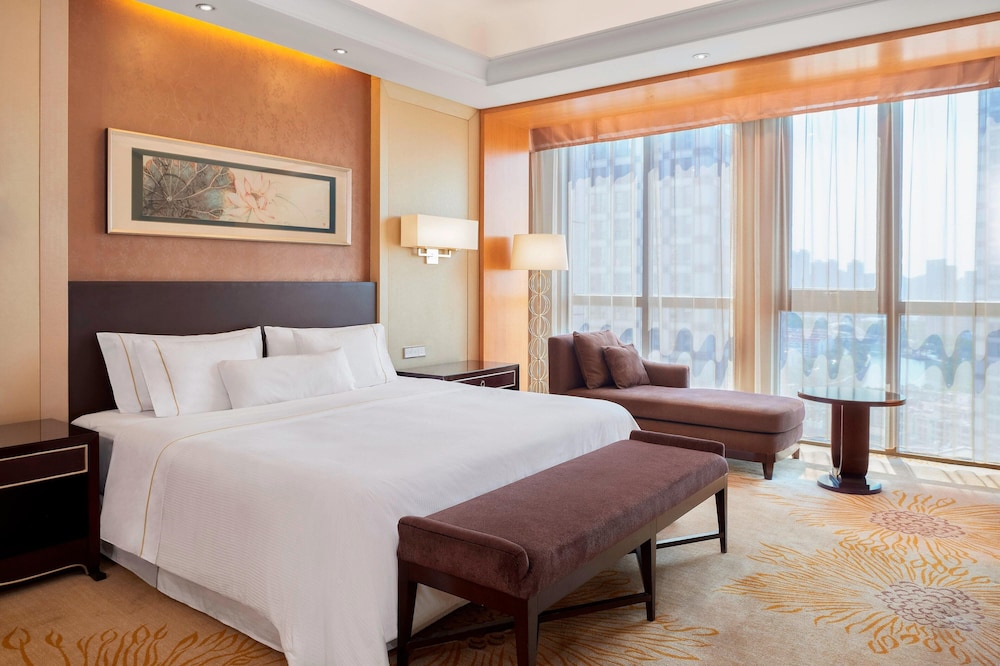 Executive Suite, 1 Bedroom, Executive Level photo 2