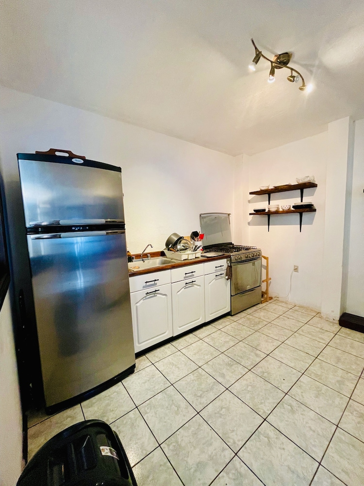 Basic Room, 1 Double Bed, Ensuite (ELA 2), photo 6