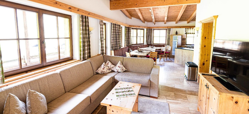 House, 6 Bedrooms, Sauna, Mountain View