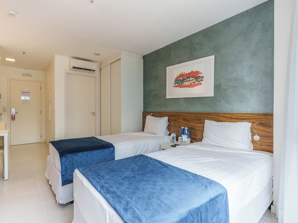 Standard Twin Room photo 2