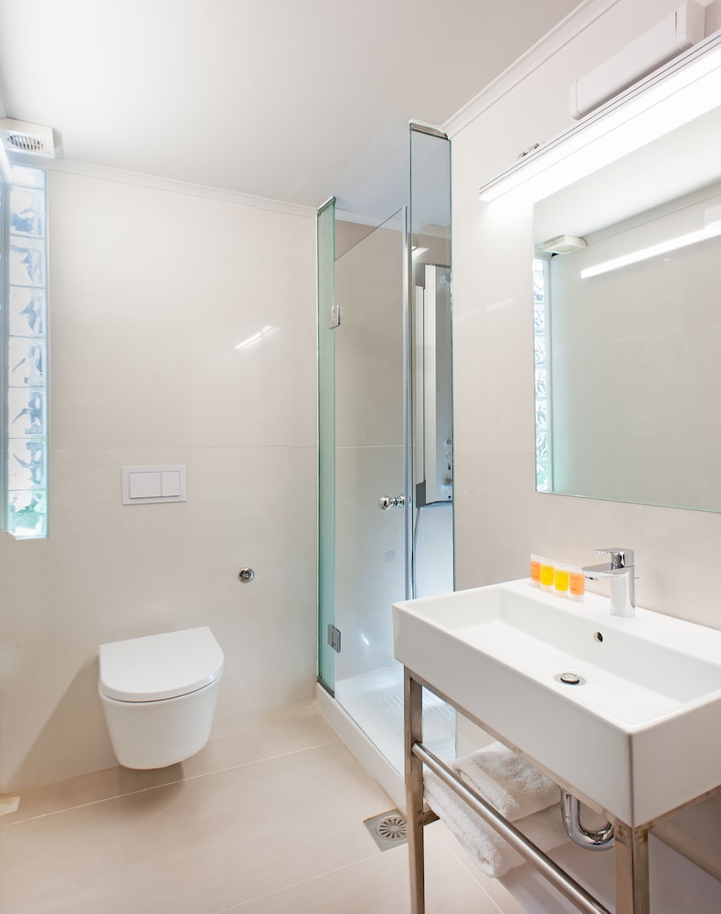 Standard Room - Photo 5