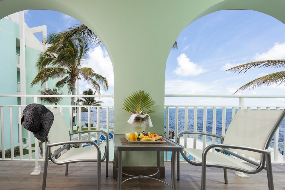 Ocean Front Courtyard Room - Photo 4
