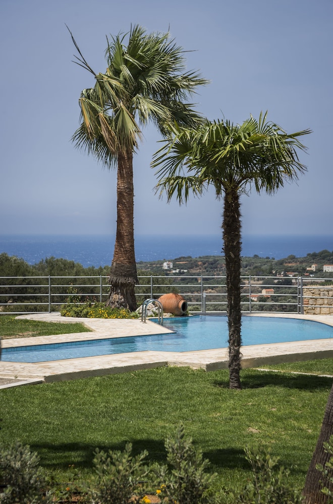 Villa, 2 Bedrooms, Private Pool, Sea View (Rogdia) photo 3