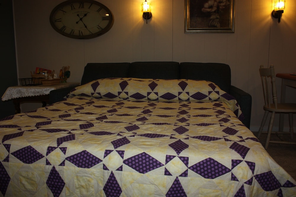 The Blue Lagoon Room photo 3