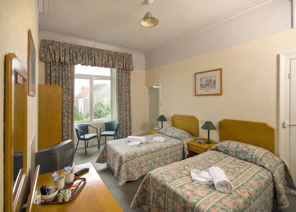 Classic Twin Room photo 3