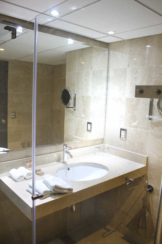 Junior Suite, 1 Double Bed - Photo 8
