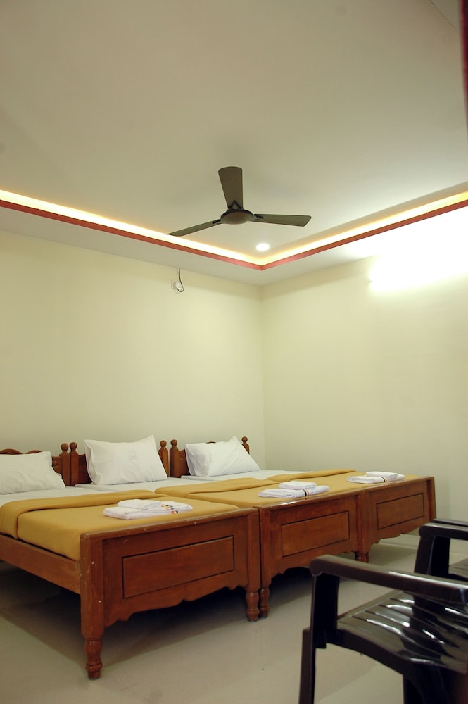 Family Triple Room photo 2