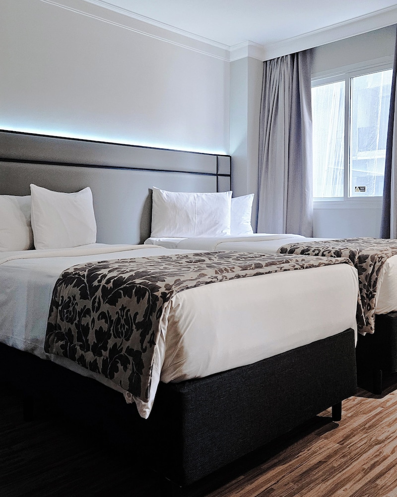 Superior Twin Room, 2 Twin Beds - Photo 2