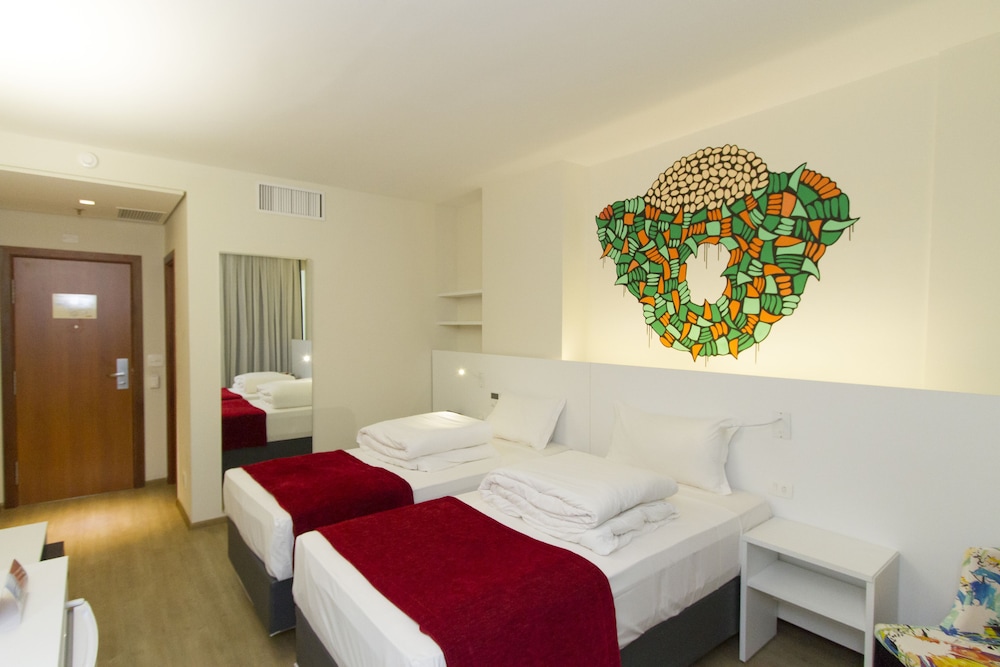 Superior Twin Room, 2 Twin Beds photo 2