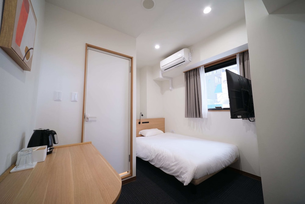 Basic Single Room photo 1
