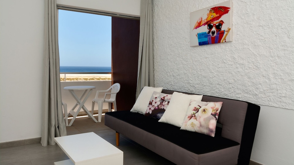 Standard Apartment, 1 Bedroom, Sea View - Photo 4