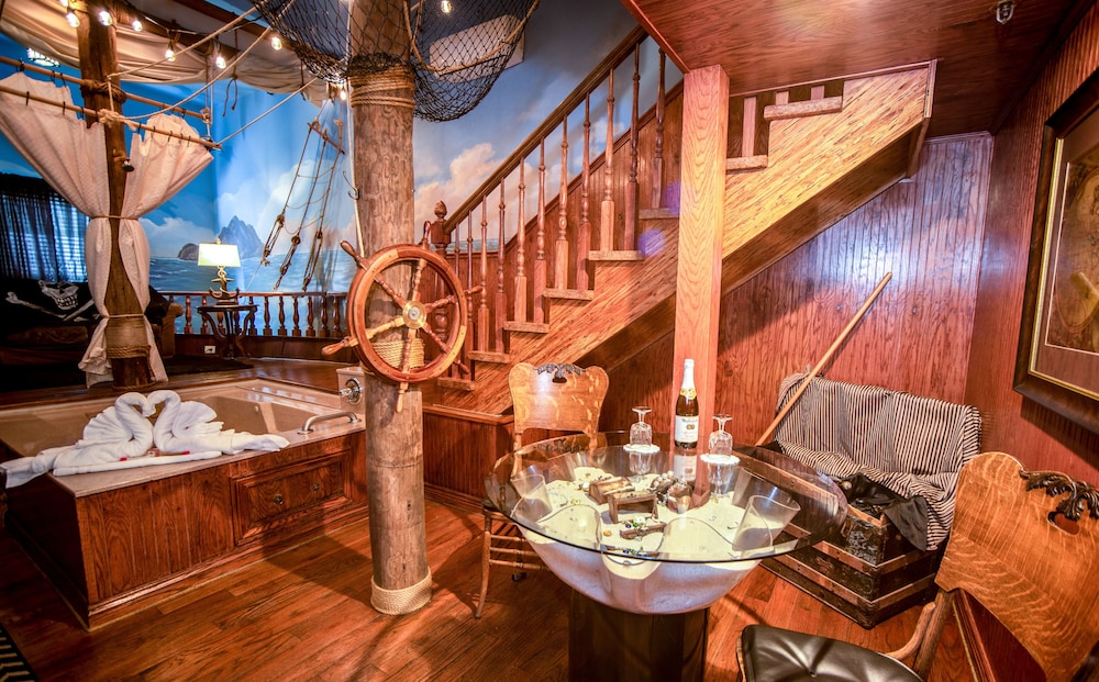 Room (Treasure Island II) - Photo 2