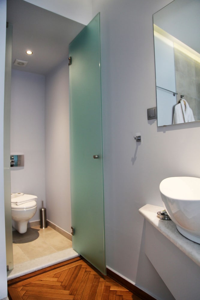 Deluxe Suite (Acropolis View & Balcony) Poseidon photo 3