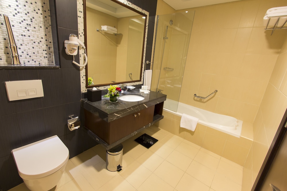 Superior Apartment, 1 Bedroom (with balcony) photo 2