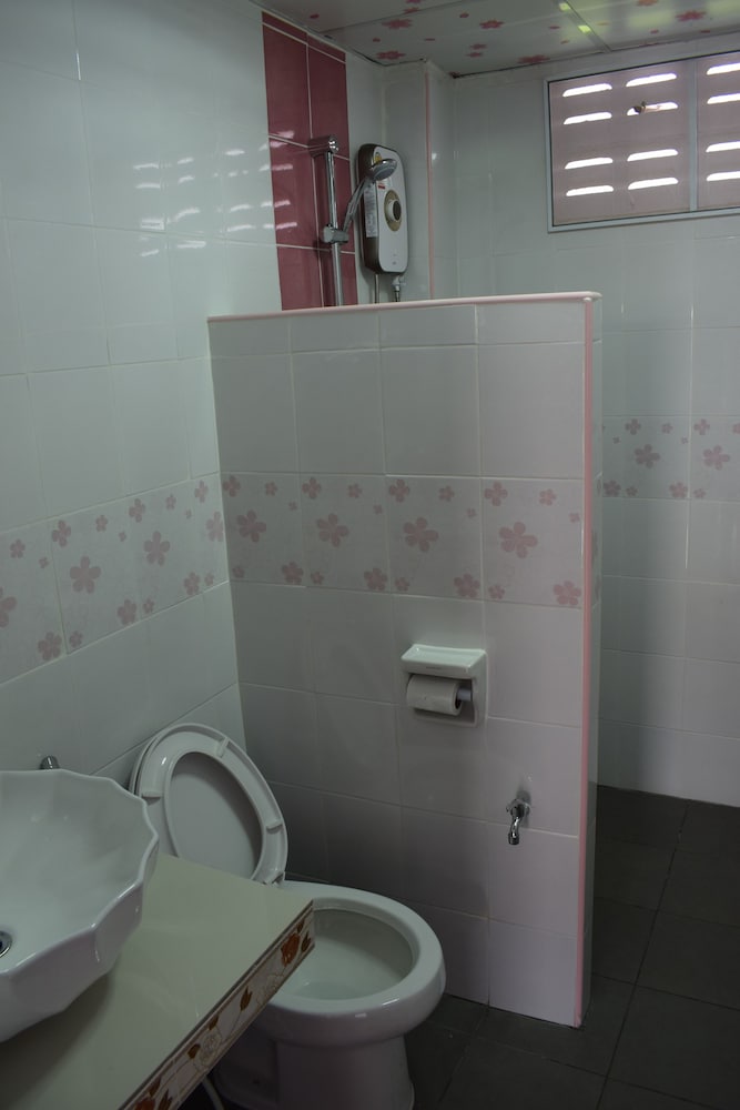 Standard Twin Room (1st Floor) photo 2