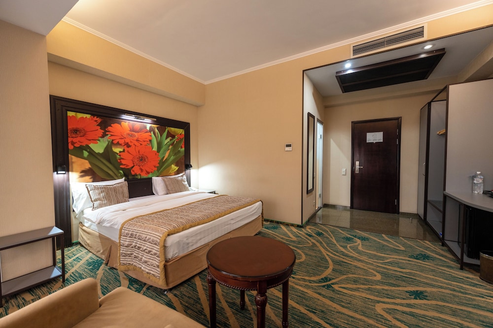 Deluxe Double Room - Photo 3