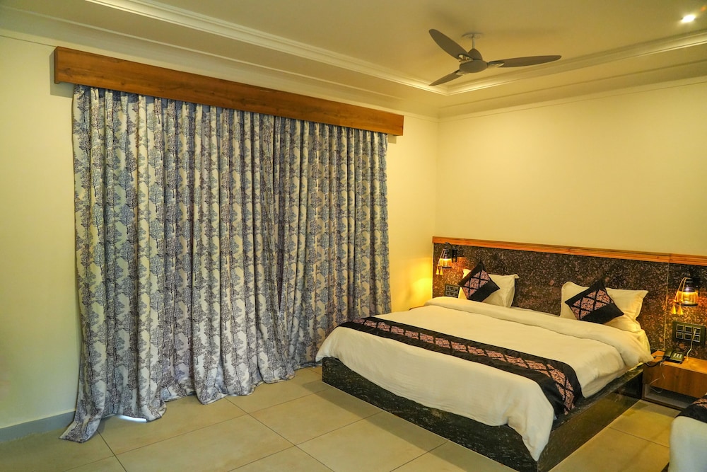 Luxury Room