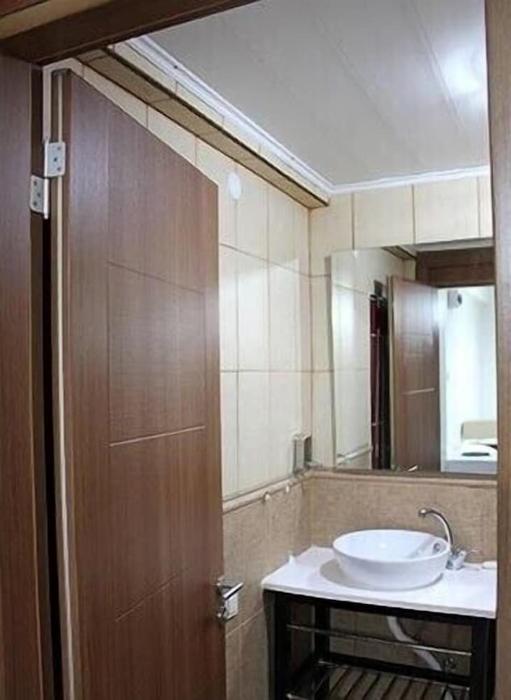Standard Triple Room photo 2
