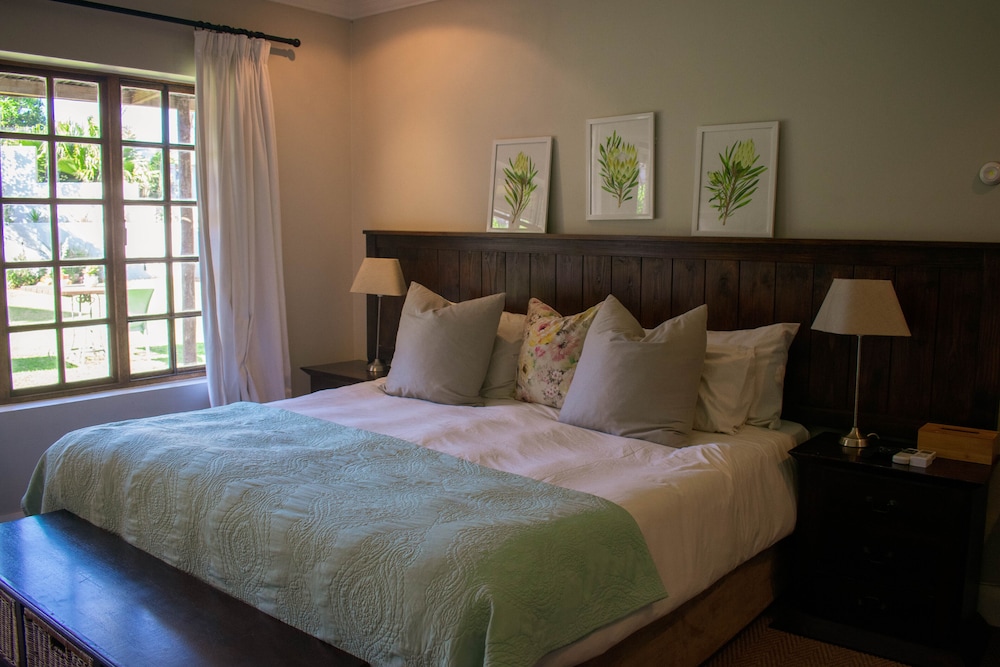 Family Triple Room, Multiple Beds, Garden View photo 2