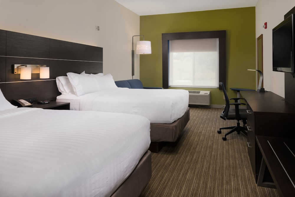 Standard Room, 2 Queen Beds, Mobility Accessible (Communications) - Photo 2