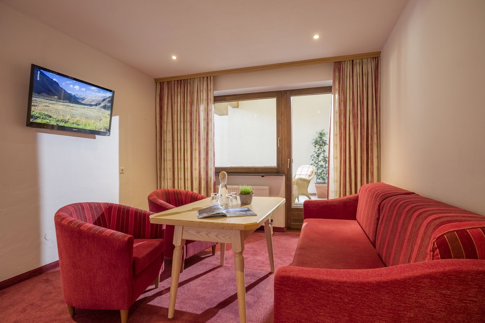 Economy Quadruple Room, 2 Bedrooms, Terrace photo 2