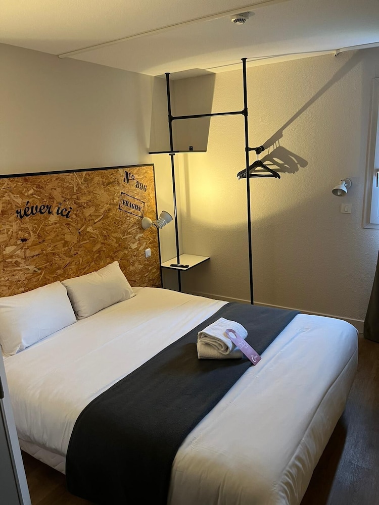Classic Room, Mobility Accessible - Photo 1