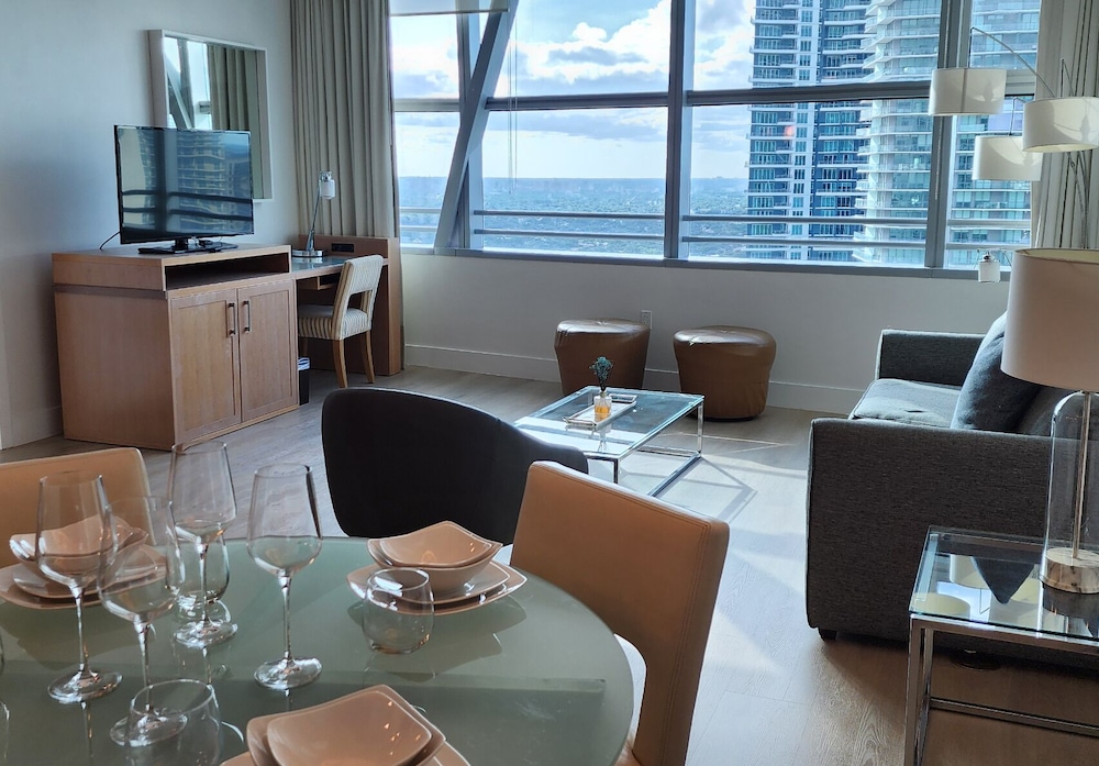 Deluxe Apartment, City View photo 1