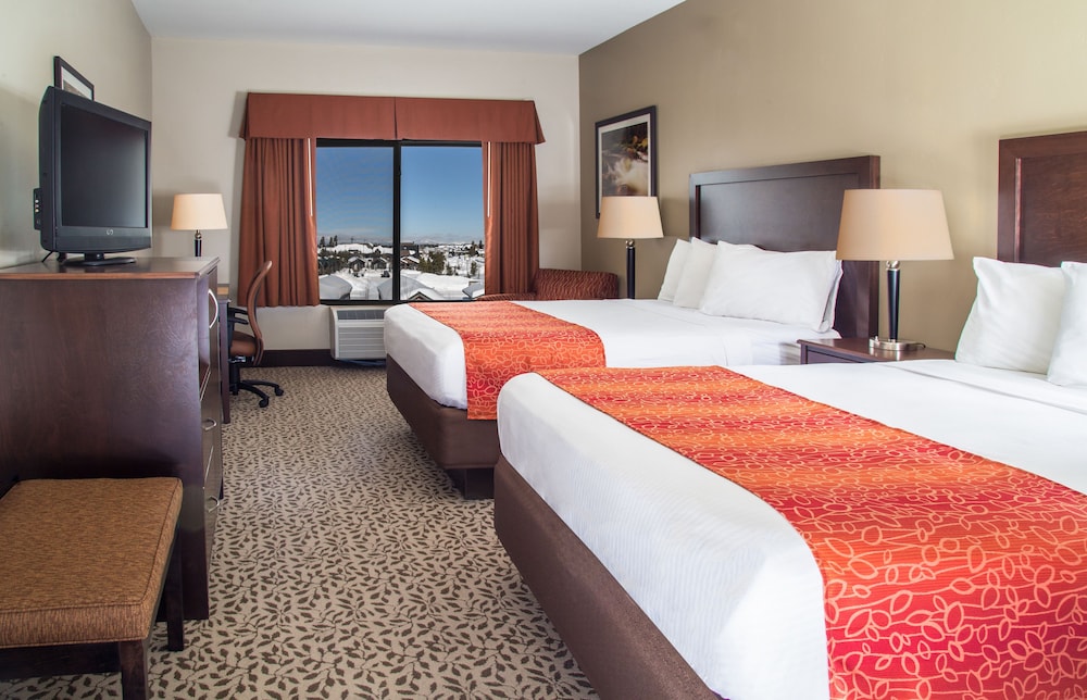 Deluxe Room, 2 Queen Beds (Pet Friendly) photo 2