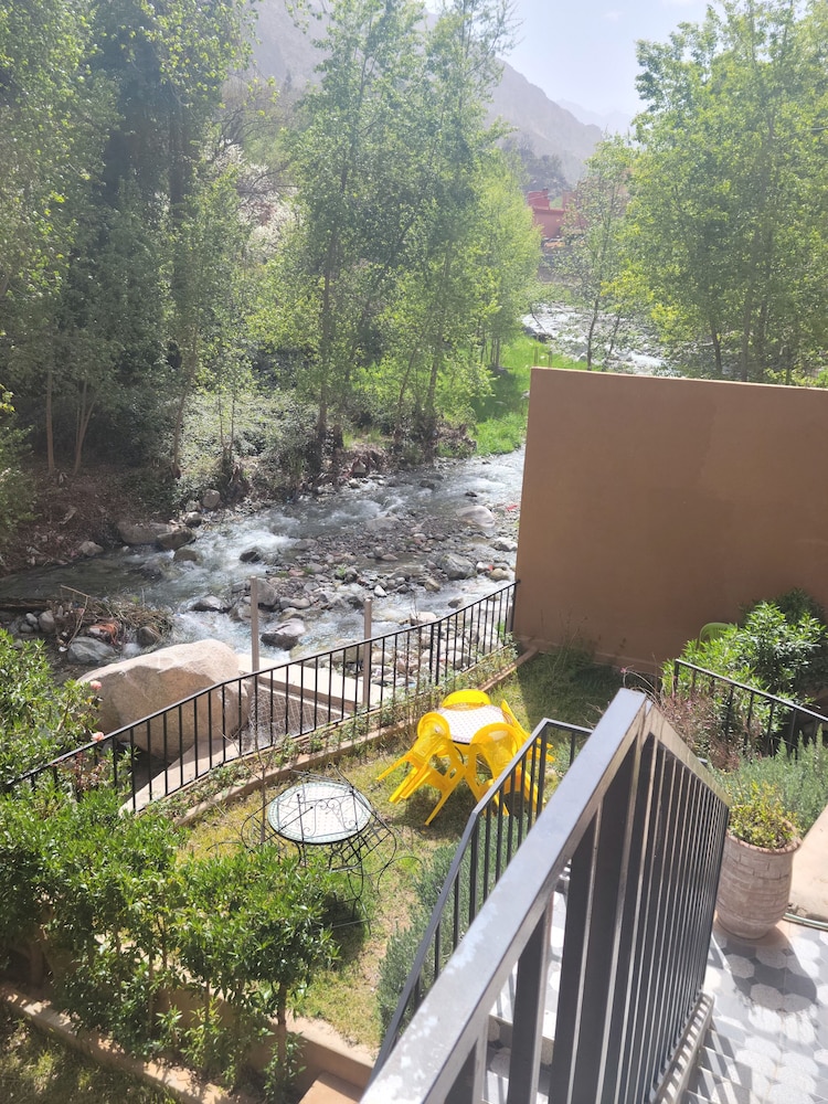 Family Apartment, Balcony, River View photo 2