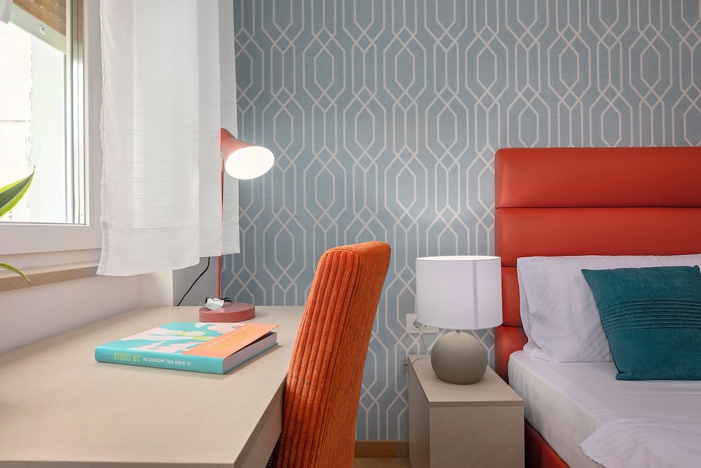 Superior Double or Twin Room, City View - Photo 30