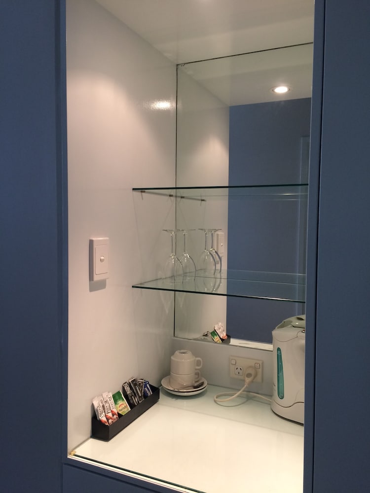 Business Room (Shower over Bath) - Photo 4