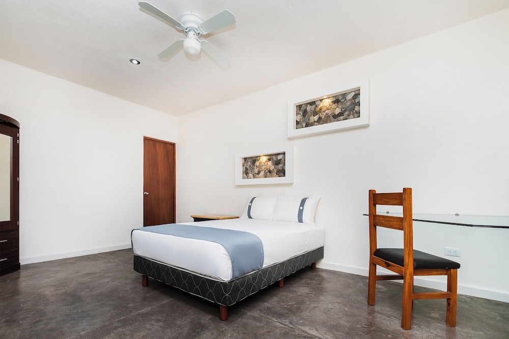 Standard Room - Photo 1