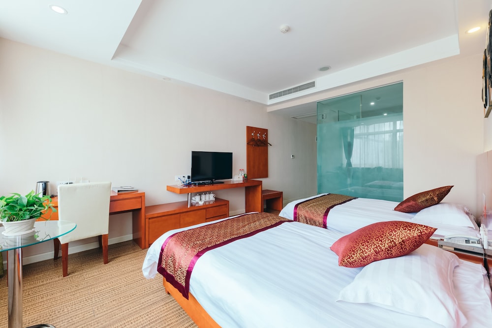 Deluxe Suite photo 1