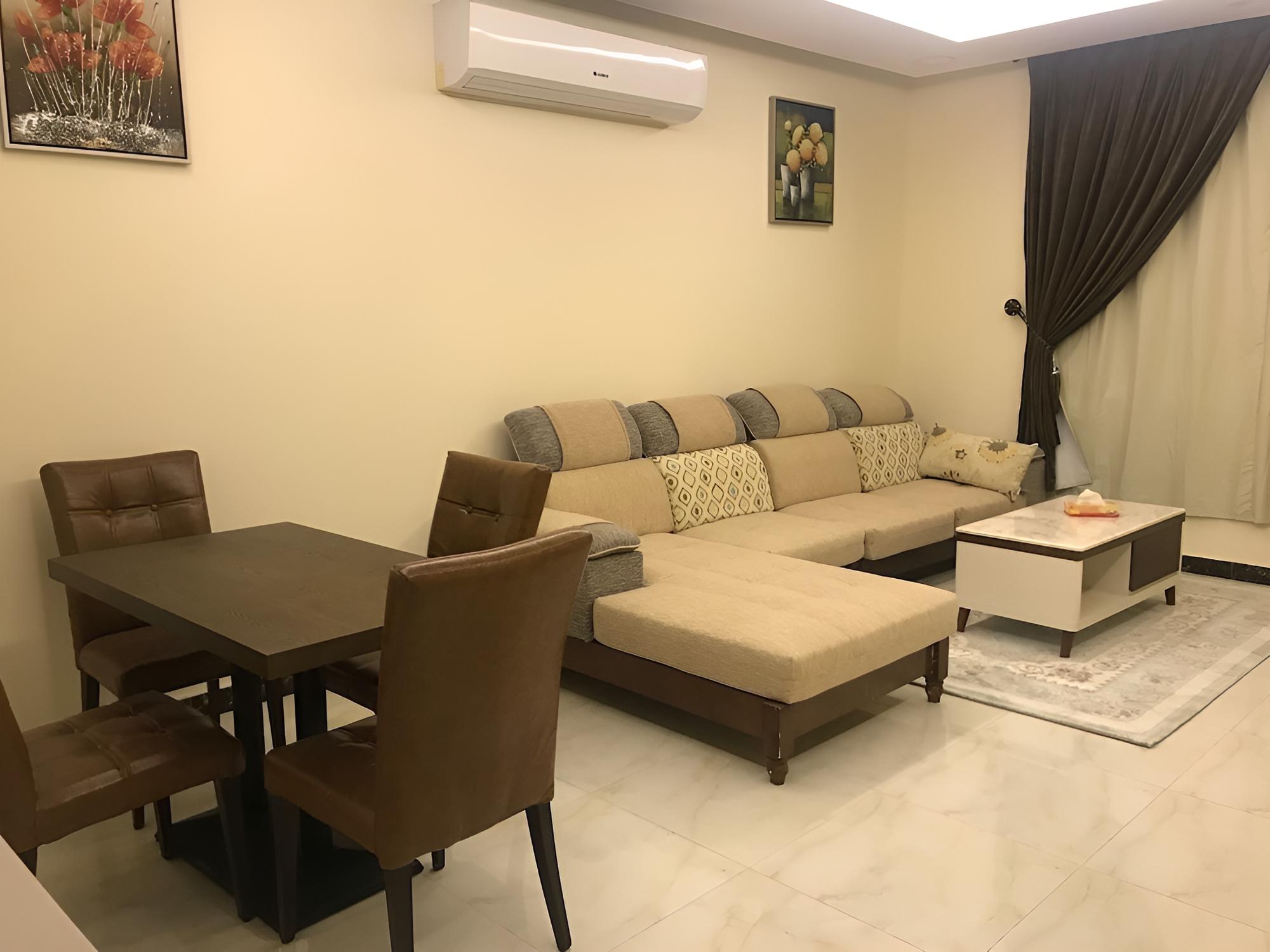 Apartment, 2 Bedrooms, Sea View photo 3