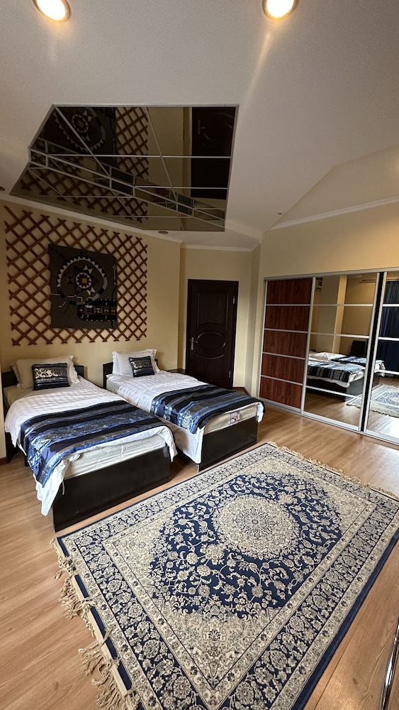 Standard Double or Twin Room photo 1