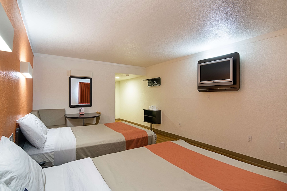 Deluxe Room, 2 Double Beds, Non Smoking - Photo 2