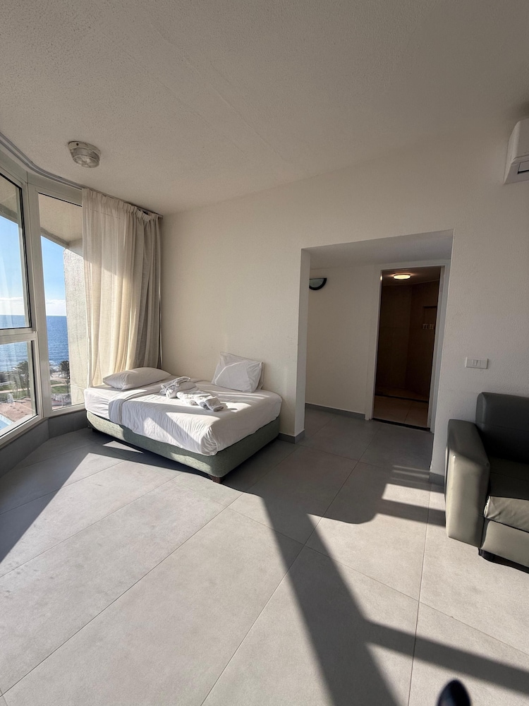 Family Suite, Balcony, Sea View photo 3