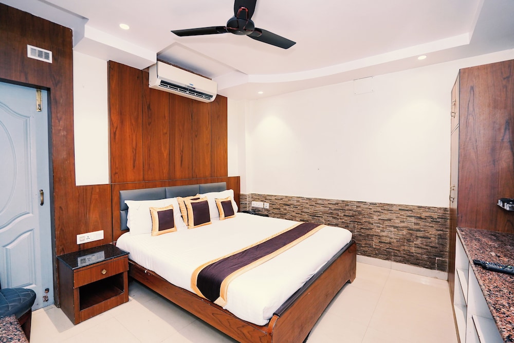 Executive Double Room, City View
