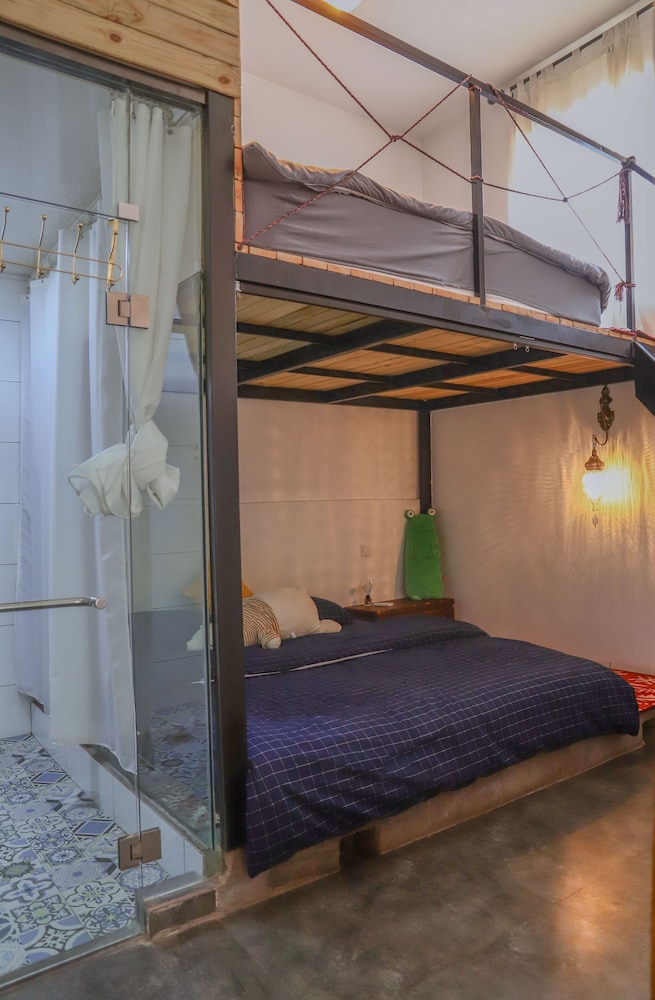 Deluxe Twin Room photo 2