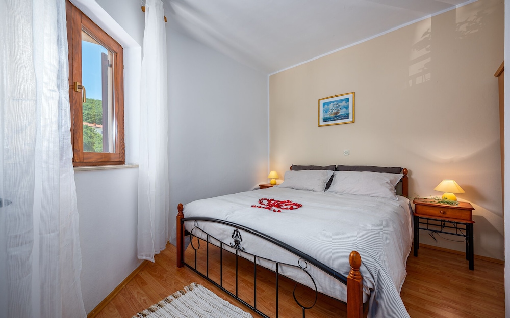 Apartment, 2 Bedrooms (294/649) photo 1