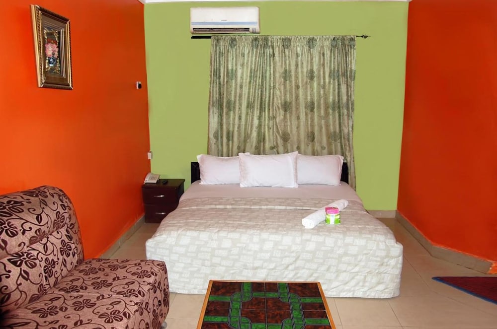 Standard Room - Photo 2