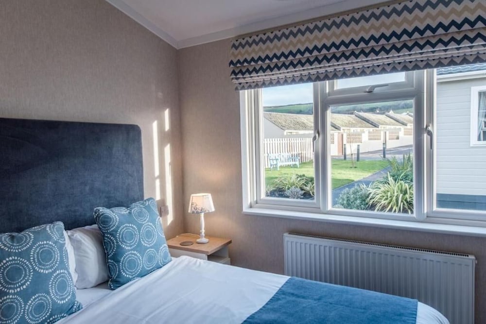 Lodge, 3 Bedrooms, Dog Friendly photo 2