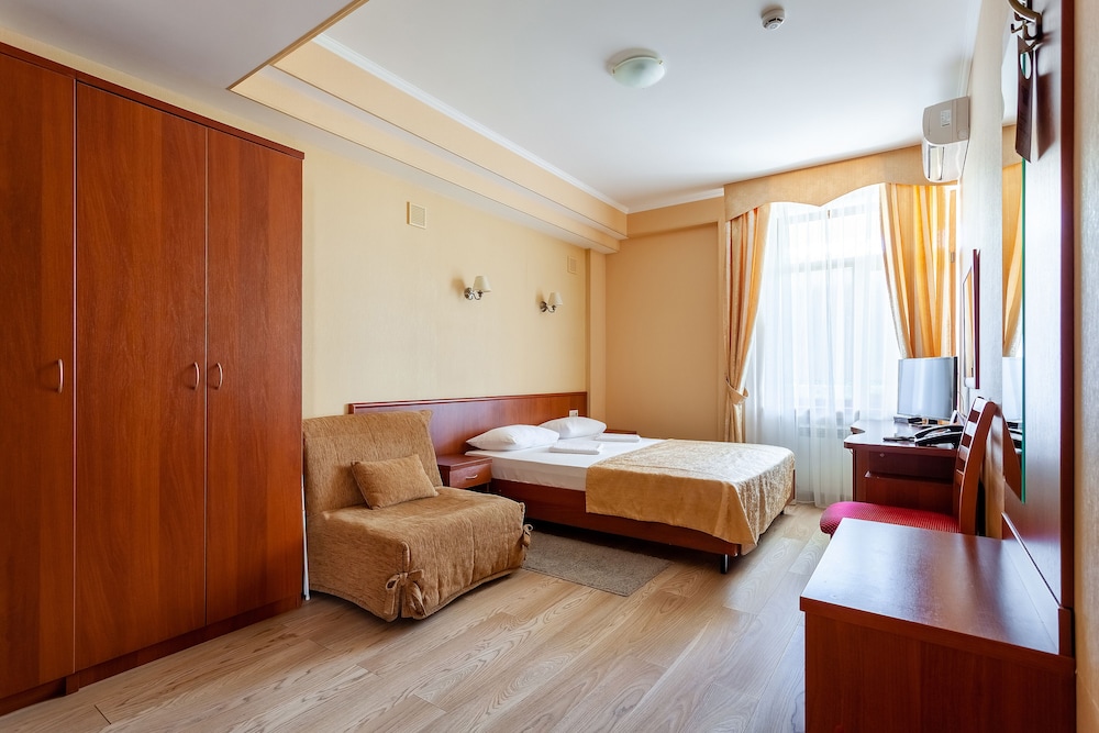 Economy Double or Twin Room