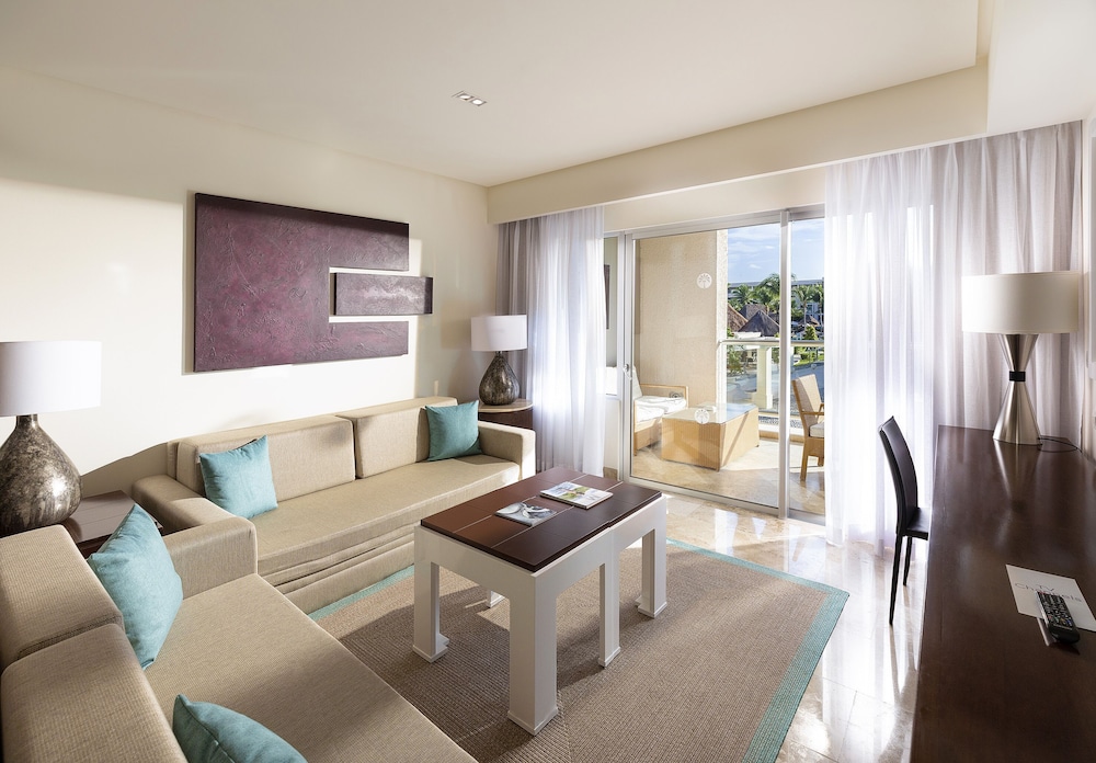 Family Concierge Master Suite Nature View - Photo 5
