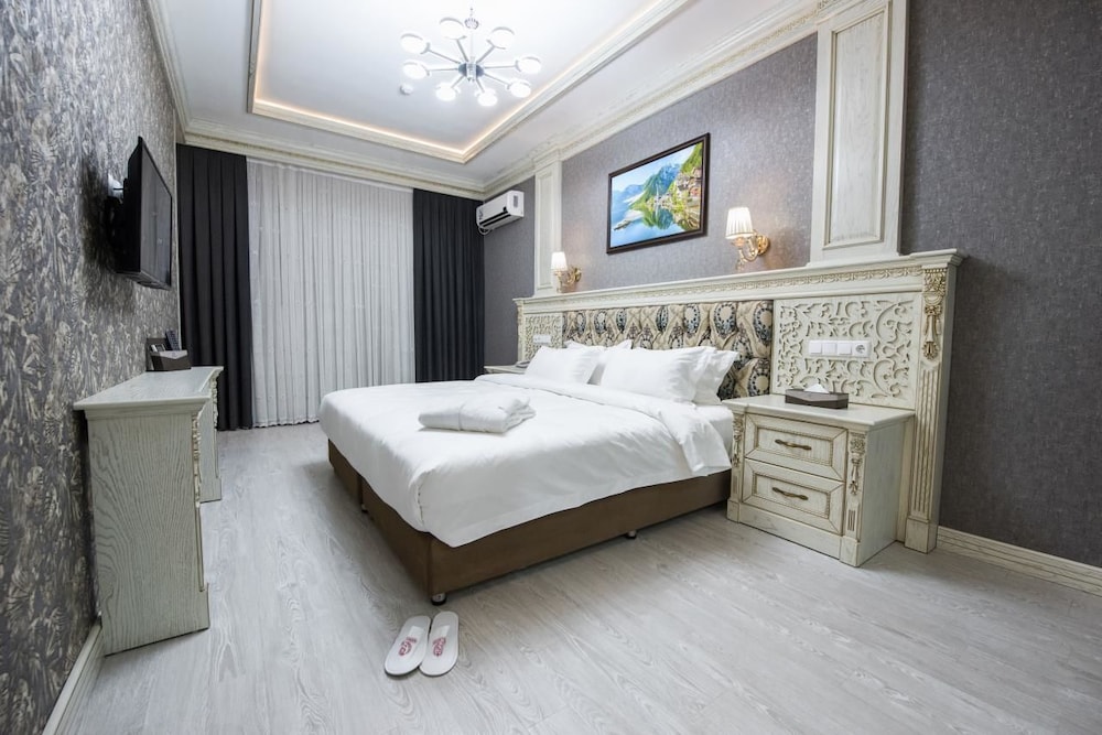 Grand Suite - Photo 2