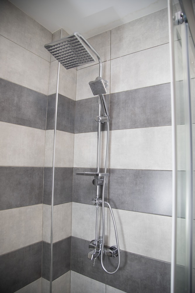 Standard Double or Twin Room photo 3