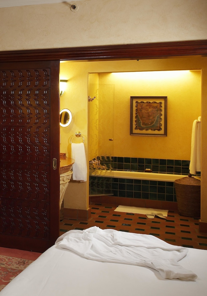 Superior Suite photo 3