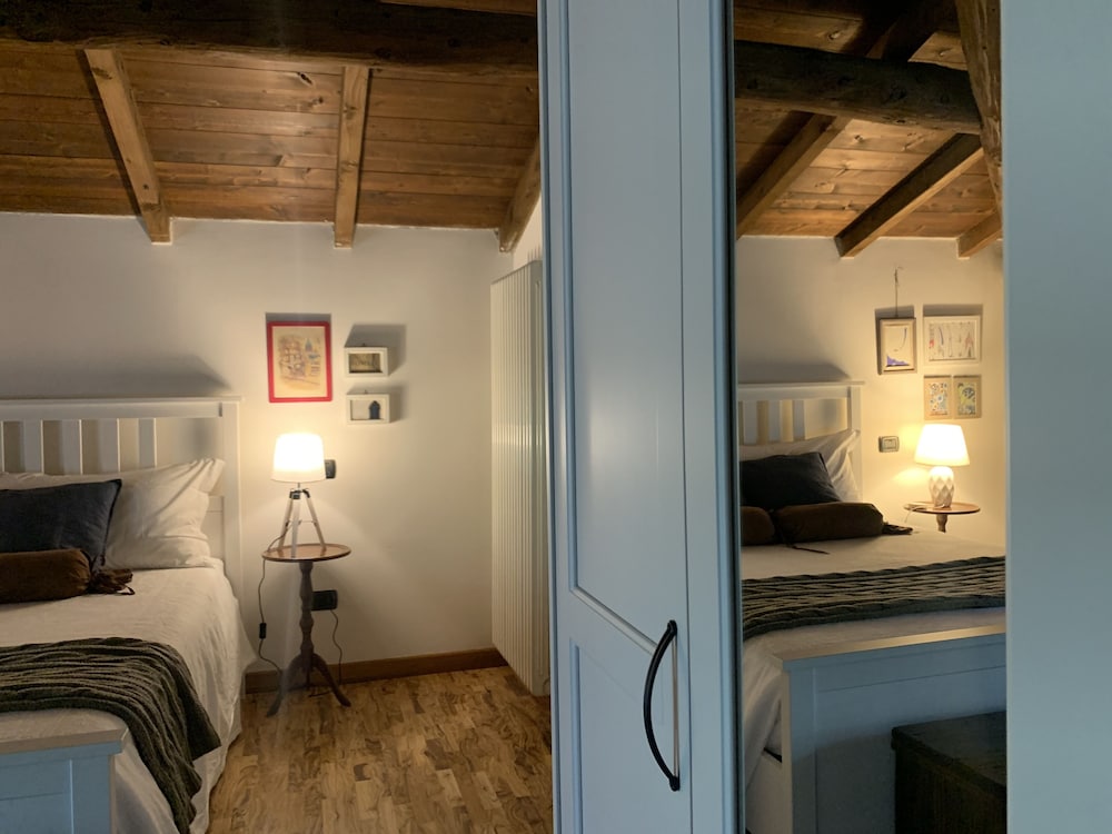 Superior Triple Room, 1 Double Bed with Sofa bed, Hill View photo 3