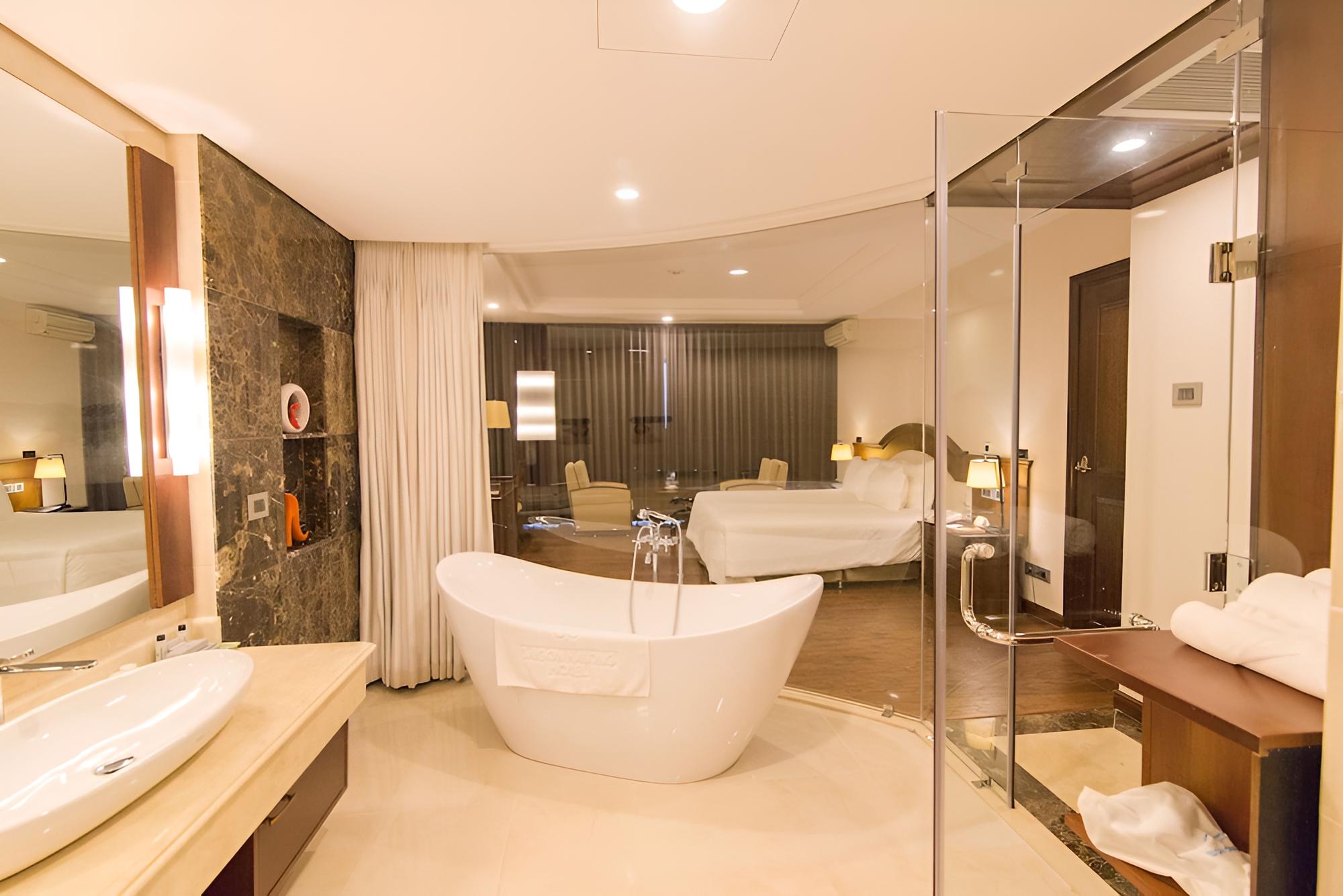 Executive Suite Panoramic Sea view - Photo 2